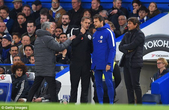 mourinho conte chelsea man united 9