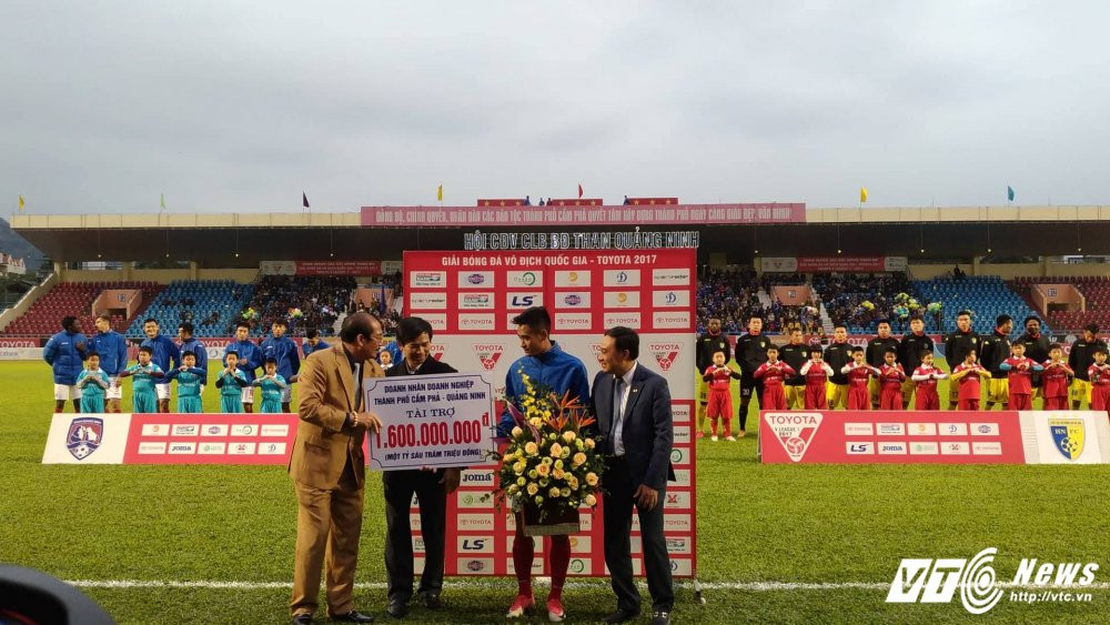 24008054_1630514097043628_297097647_o 3