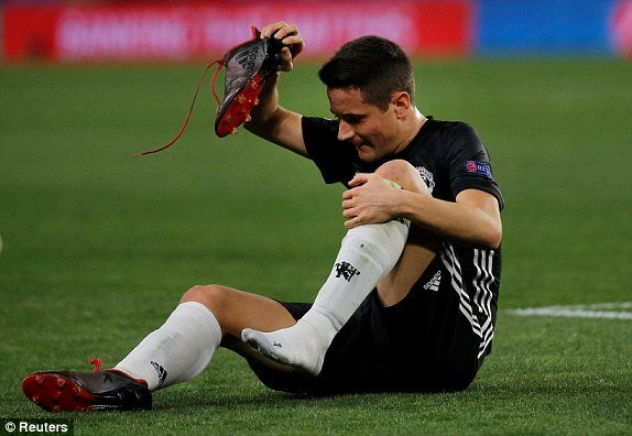 sevilla man united (2) 6