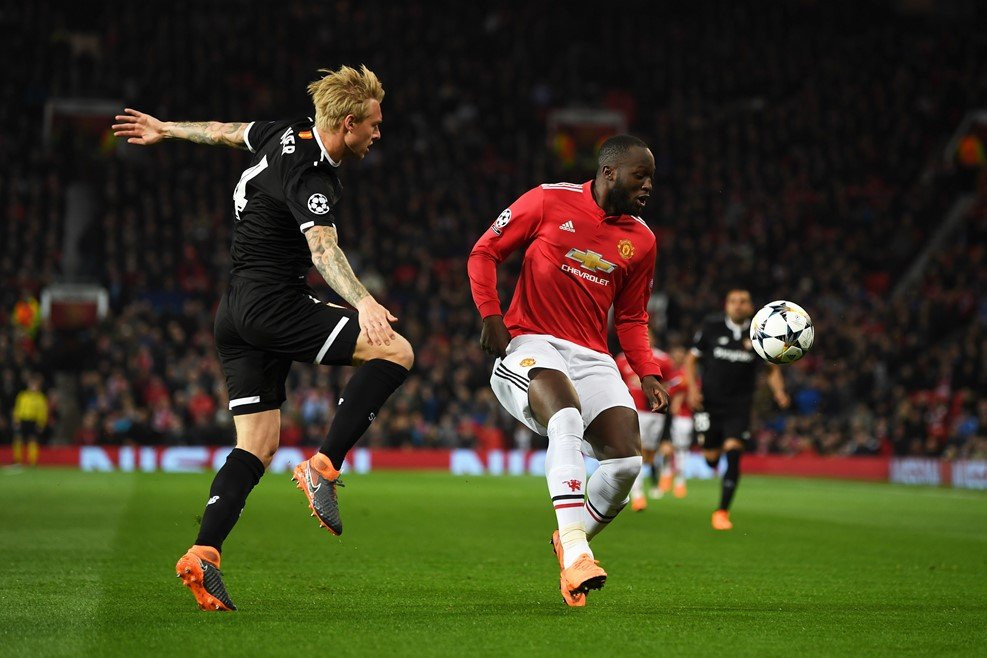 lukaku man united sevilla