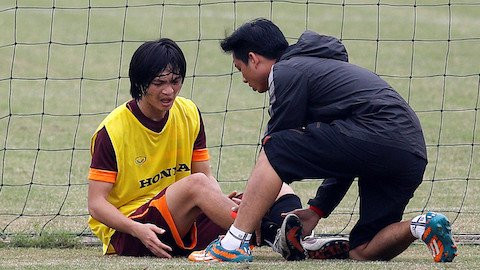 Nguyễn Tuấn Anh nhớ đồng đội, mơ thấy được ra sân chơi bóng