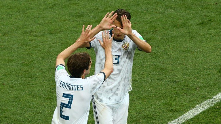 tay ban nha dt nga 19