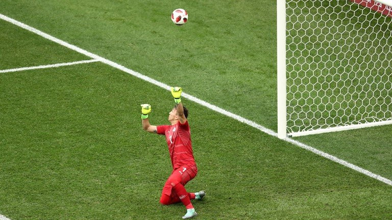 muslera 18