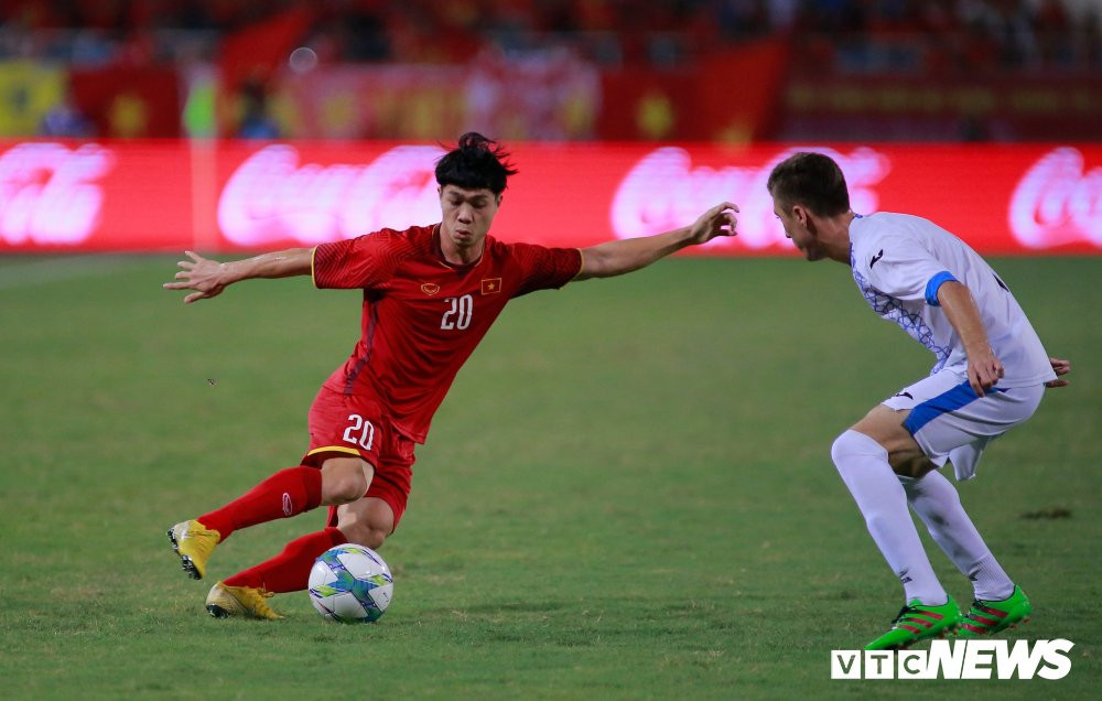 u23 viet nam cong phuong 4