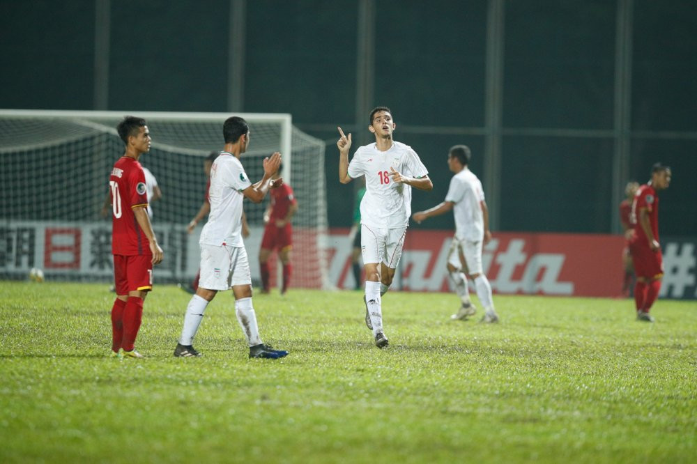 truc tiep u16 viet nam vs u16 iran (2) 3