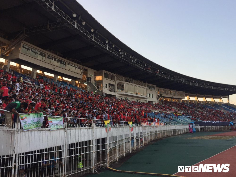 truc tiep aff cup 2018 myanmar vs viet nam (1) 5