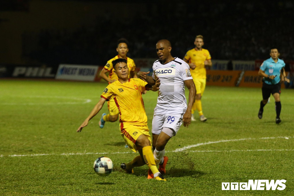 HAGL vs Thanh Hoa 12 10