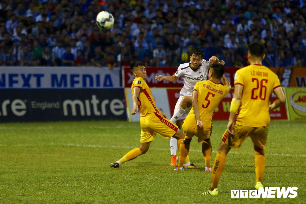 HAGL vs Thanh Hoa 7 8