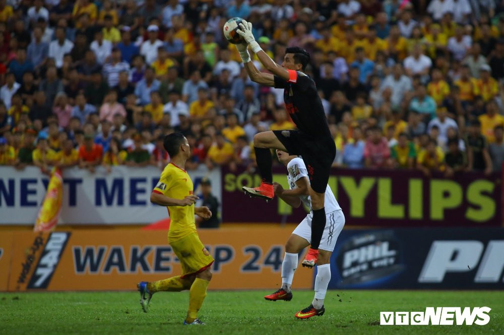 HAGL vs Nam Dinh 11 13