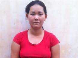 Bảo mẫu đang chết trẻ