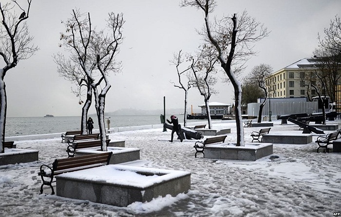 Quảng trường bị tuyết bao phủ ở Istanbul, Thổ Nhĩ Kỳ