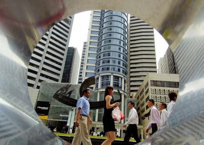 4) Tài chính doanh nghiệp Mức lương trung bình hàng tháng của sinh viên mới tốt nghiệp: 2,959 đô la Singapore (tương đương 50,3 triệu đồng).