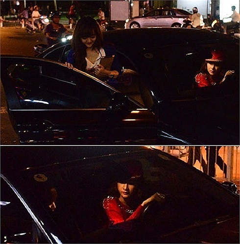 Không chỉ mượn nhà để khoe, người đẹp còn nói dối tự mua xế hộp tiền tỷ. Đầu năm nay, Angela Phương Trinh xuất hiện cùng em gái trong chiếc xế hộp BMW, tuy nhiên sau đó, ngươi ta phát hiện ra đó chỉ là đồ đi mượn.