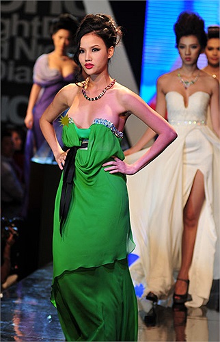 Cho đến giờ Bebe Phạm hẳn sẽ không thể nào quên sự cố nhớ đời đó.