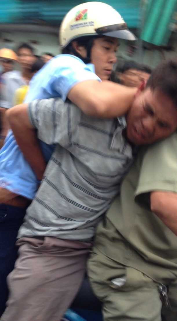 Cán bộ phường đánh dân dã man: Đâu là sự thật?