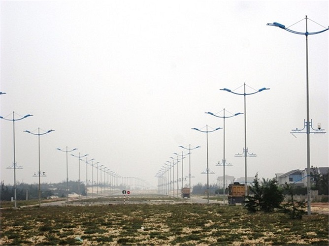 Trên đường này đã có quy hoạch các khu du lịch, khu đô thị mới và là tuyến đường quốc phòng quan trọng ven biển của tỉnh Quảng Bình.