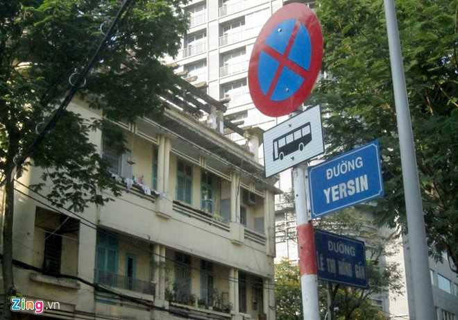 Cận cảnh nhà xe dùng 'chiêu' né lệnh cấm của Bí thư Đinh La Thăng