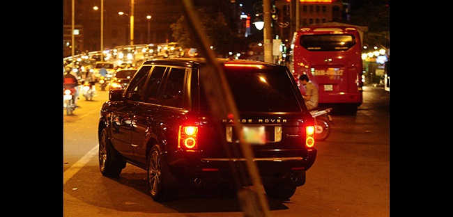 Chiếc Range Rover của Phillip Nguyễn, em Louis Nguyễn.