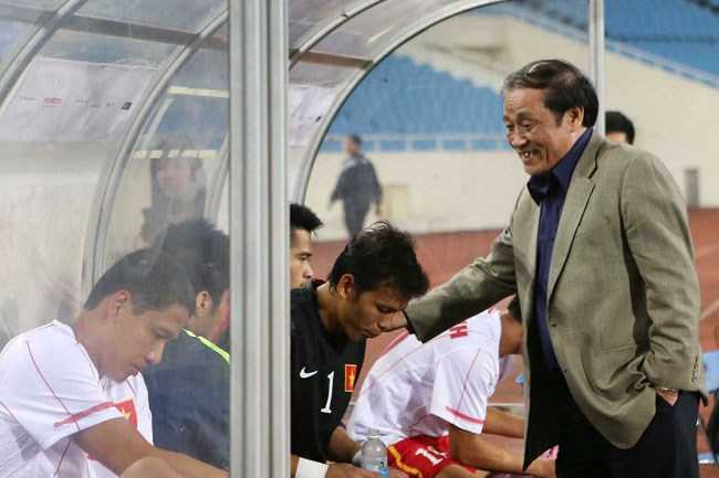 Chủ tịch Nguyễn Trọng Hỷ: Một người nghỉ, nhiều người lo