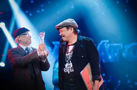 Đàm Vĩnh Hưng thắng giải Bài hát yêu thích 1 tỷ đồng