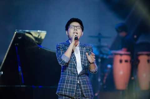 Đàm Vĩnh Hưng thắng giải Bài hát yêu thích 1 tỷ đồng