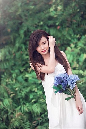 Midu nữ tính trong bộ ảnh mới.