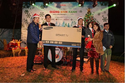 Gamuda Gardens rực rỡ đêm tiệc Giáng Sinh Xanh 