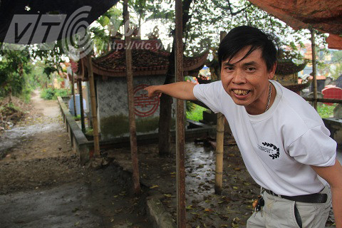 Anh Hóa: Con trăn là do tôi thả ra nghĩa trang thôn