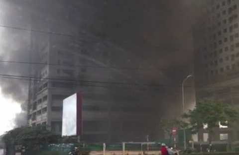 Hà Nội: Cháy lớn tại khu đô thị mới Hà Đông