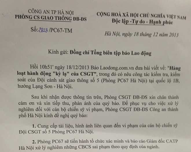 Hành động 'kỳ lạ' của CSGT Hà Nội: Sẽ xử nghiêm cán bộ vi phạm