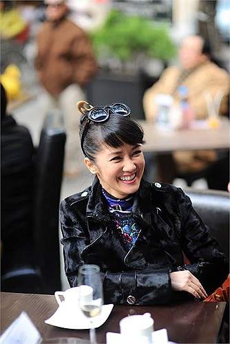 Hồng Nhung quý phái.