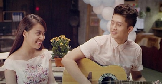 Không phải một nữ diễn viên quá nổi tiếng song, cái tên Hoàng Thùy Linh trong Thần tượng cũng đã đủ sức 'nóng' kéo người xem tới rạp. 