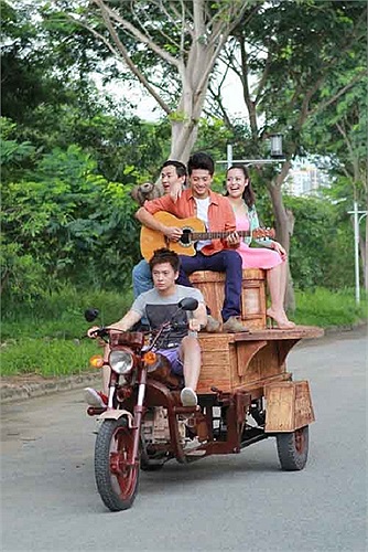 Và không ngoài sự mong đợi của khán giả, Thần tượng là bộ phim mang tính giải trí cho giới trẻ rất đáng để xem trong khi điện ảnh Việt đang trong thời kỳ 'lẩu thập cẩm'.