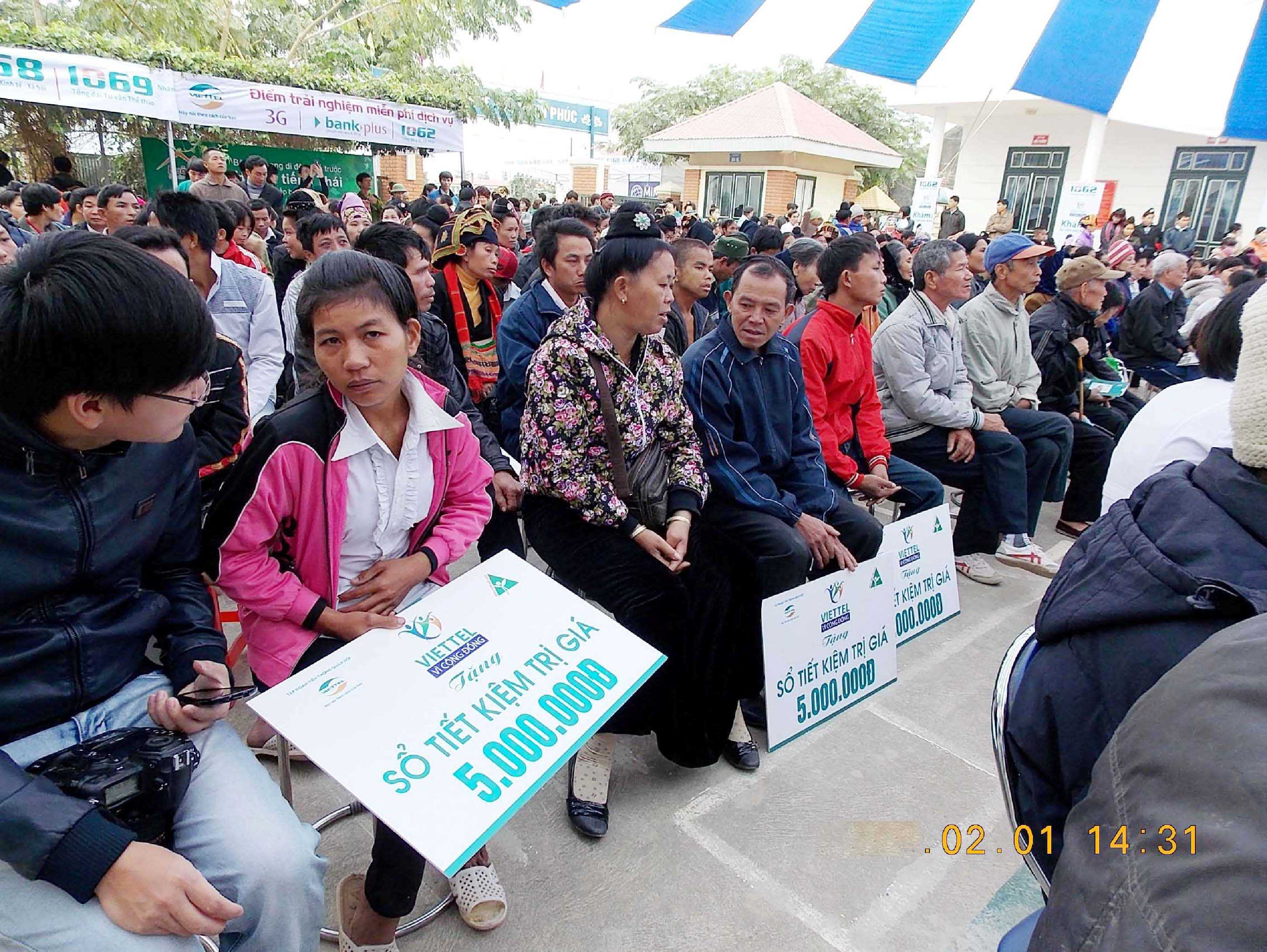 Hơn 8.000 hộ nghèo được khám chữa bệnh miễn phí