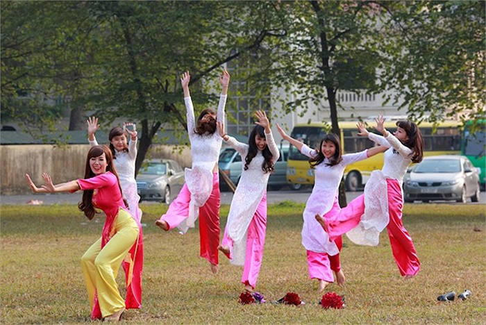 Mai Thỏ cho biết, hiện tại cô nàng đang tập trung cho việc học để tốt nghiệp trường đại học thứ 2.