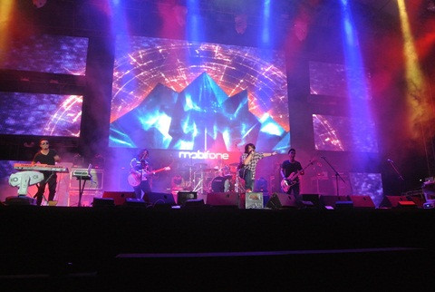 Toàn cảnh đêm MobiFone RockStorm 2013 tại Biên Hòa, Đồng Nai