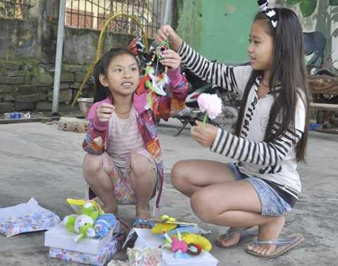 Đà Nẵng, sinh viên, tình nguyện, Kỷ lục, trẻ em nghèo, Tết sớm