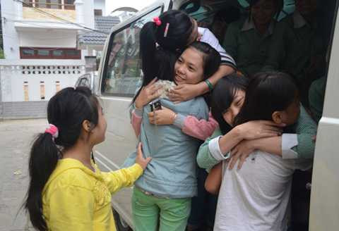 Đà Nẵng, sinh viên, tình nguyện, Kỷ lục, trẻ em nghèo, Tết sớm