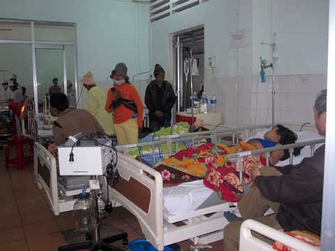 TNGT, lật xe, xe công nông, người dân tộc, thương tích