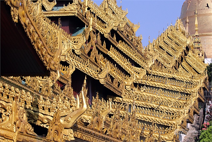 Theo truyền thuyết và theo ghi chép của các nhà sư, ngôi chùa có từ trước khi Phật qua đời, nghĩa là có cách đây 2500 năm. Tuy nhiên, các nhà khảo cổ cho rằng, nó được xây dựng từ khoảng thế kỷ 6 đến thế kỷ 10.