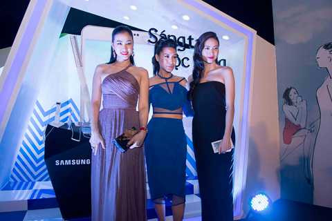 Maya đeo đồng hồ 1,2 tỷ đi xem thời trang