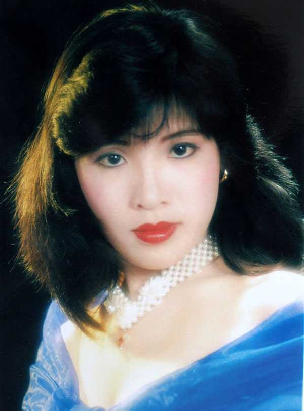 “Người đẹp xứ Thanh” Phạm Thị Ngọc Lan trước khi bị cuốn vào vòng lao lý.