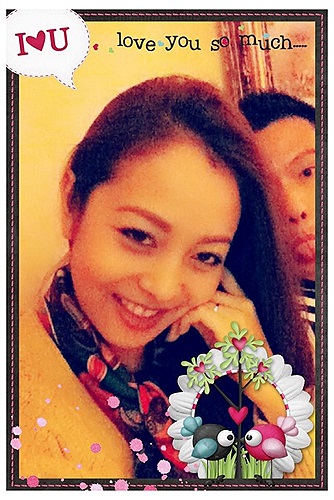 Jennifer Phạm xinh đẹp bên cạnh ông xã.