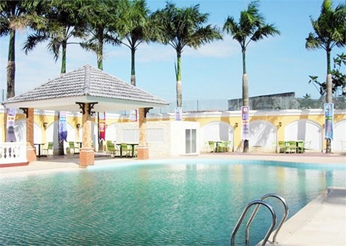 Tư dinh của ông Khuân được xây dựng trên diện tích đất khoảng 10.000 m2.