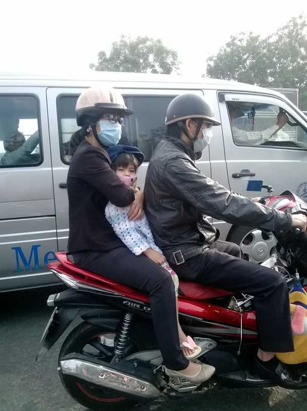 Ngắm Sài Gòn trong cái rét '10 năm có một'