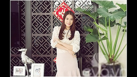 Căn nhà thiết kế gần gũi với thiên nhiên nhưng không kém phần sang trọng.