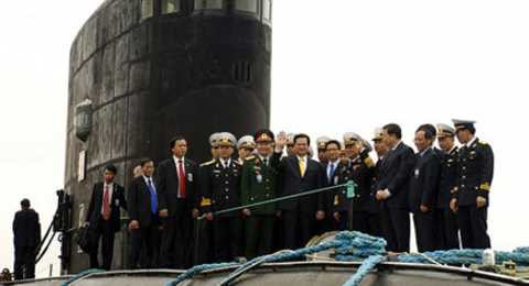 tàu ngầm, Kilo, Hà Nội, Cam Ranh, quân cảng, Rolldock Sea