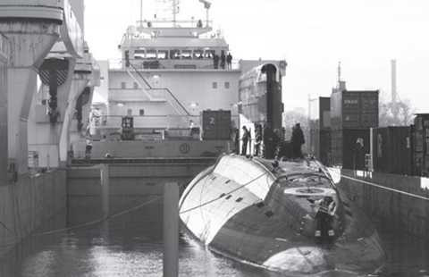 tàu ngầm, Kilo, Hà Nội, Cam Ranh, quân cảng, Rolldock Sea