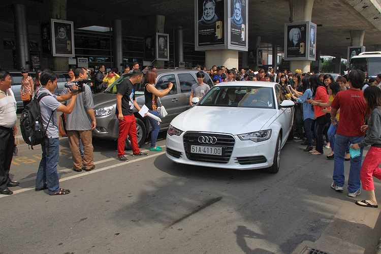 Ngô Trác Hy và Dương Di sẽ có những phần trình diễn hấp dẫn gửi đến khán giả. Mỗi diễn viên sẽ hát 2 ca khúc, như món quà mà gửi đến khán giả, giới truyền thông Việt đã quan tâm, ủng hộ và yêu mến họ trong suốt thời gian qua.