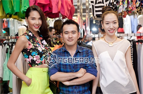 Minh Triệu và NTK Lê Thanh Hòa cùng NTK Kim Khanh